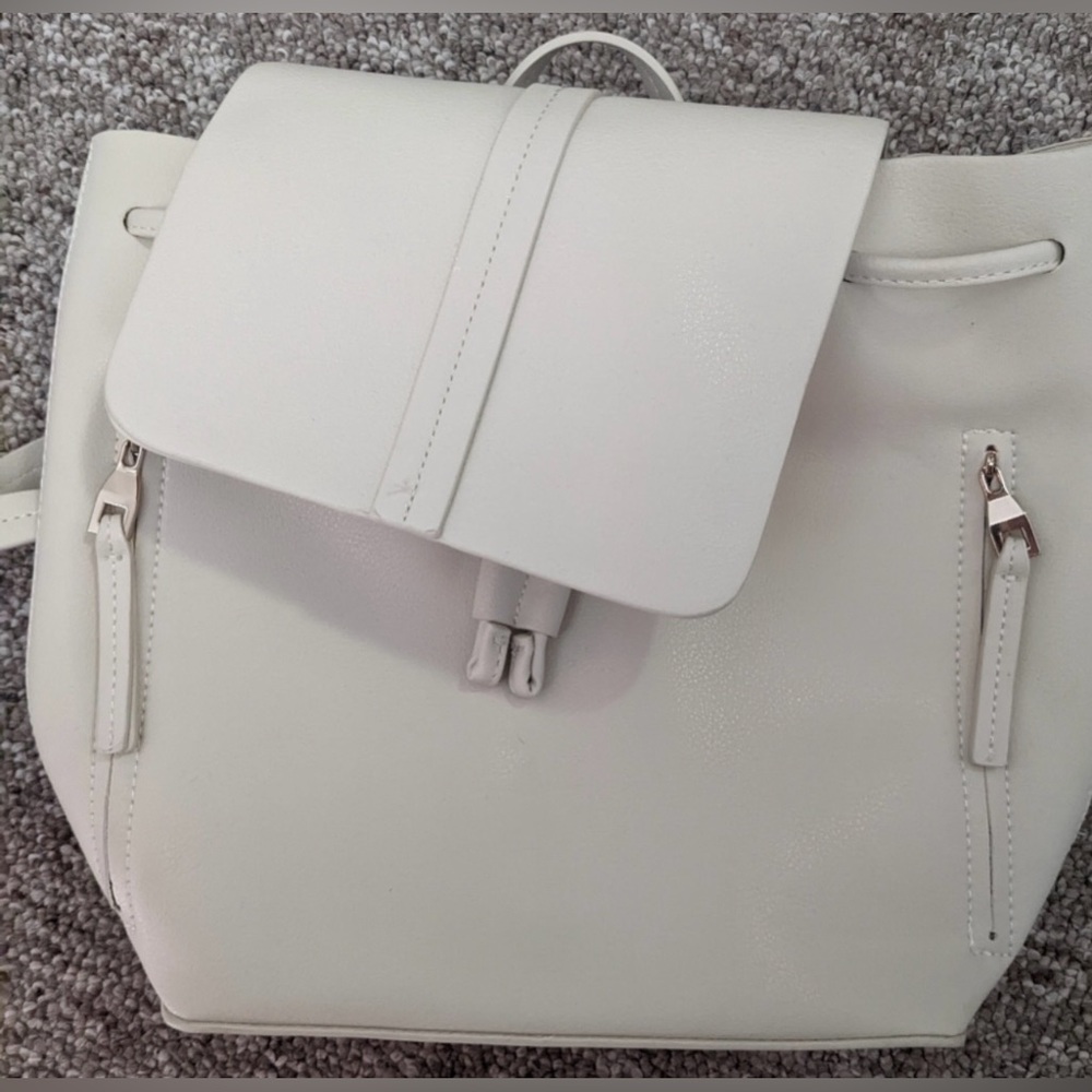 Zara White Minimalist Leather Backpack
